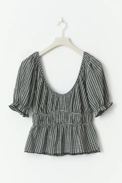 Puff sleeve top