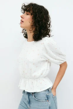 Puff sleeve top