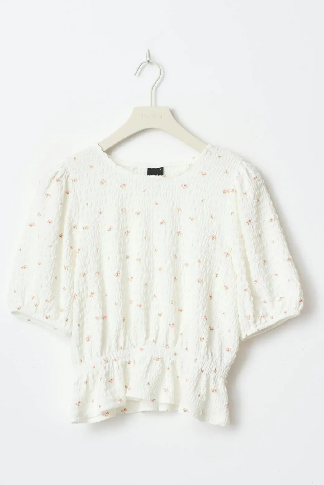 Puff sleeve top
