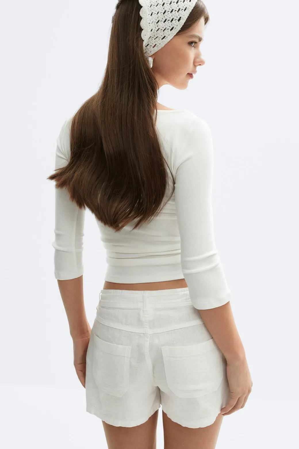 Quarter sleeve boatneck top