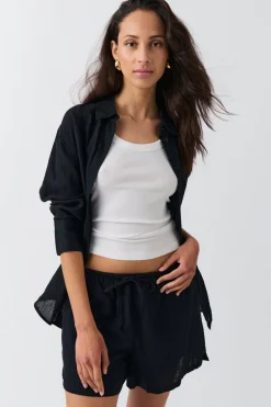 Relaxed linen blend shorts