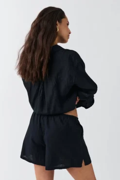 Relaxed linen blend shorts