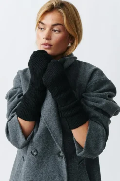 Rib mittens