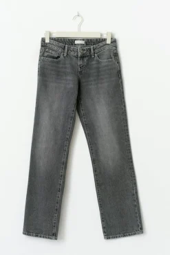 Scandi low straight jeans