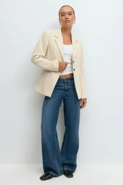 Shaped blazer