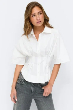 Shaped shirt