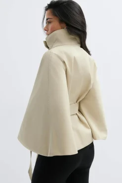 Short cape trench jacket