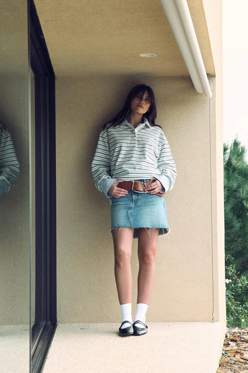 Short denim skirt