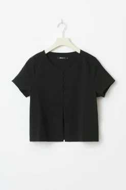 Short sleeve top