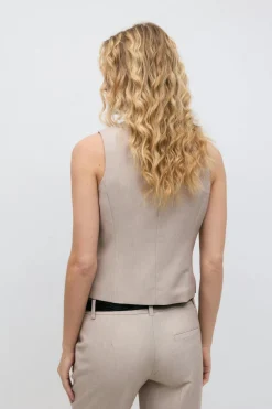 Short v-neck vest