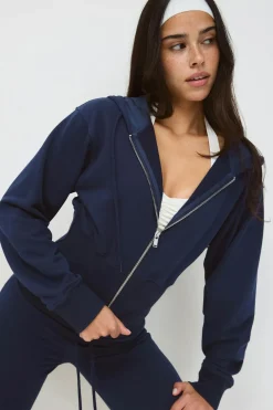 Slim fit zip hoodie