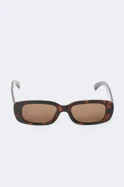 Slim rectangular sunglasses
