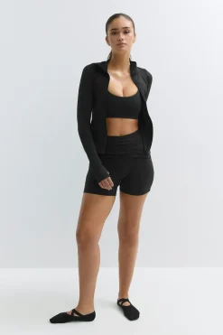 Soft folded yoga shorts