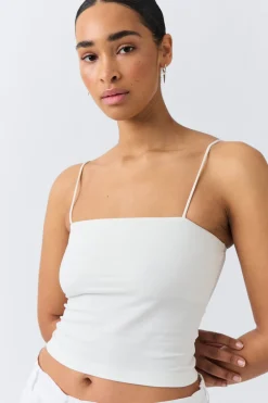 spaghetti strap singlet