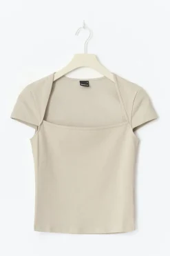 Square neck top