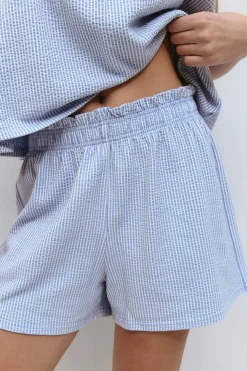 Textured shorts