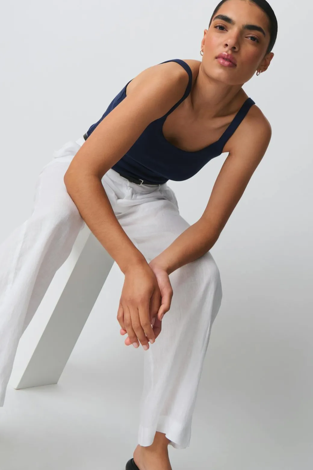 Tight fit rib singlet
