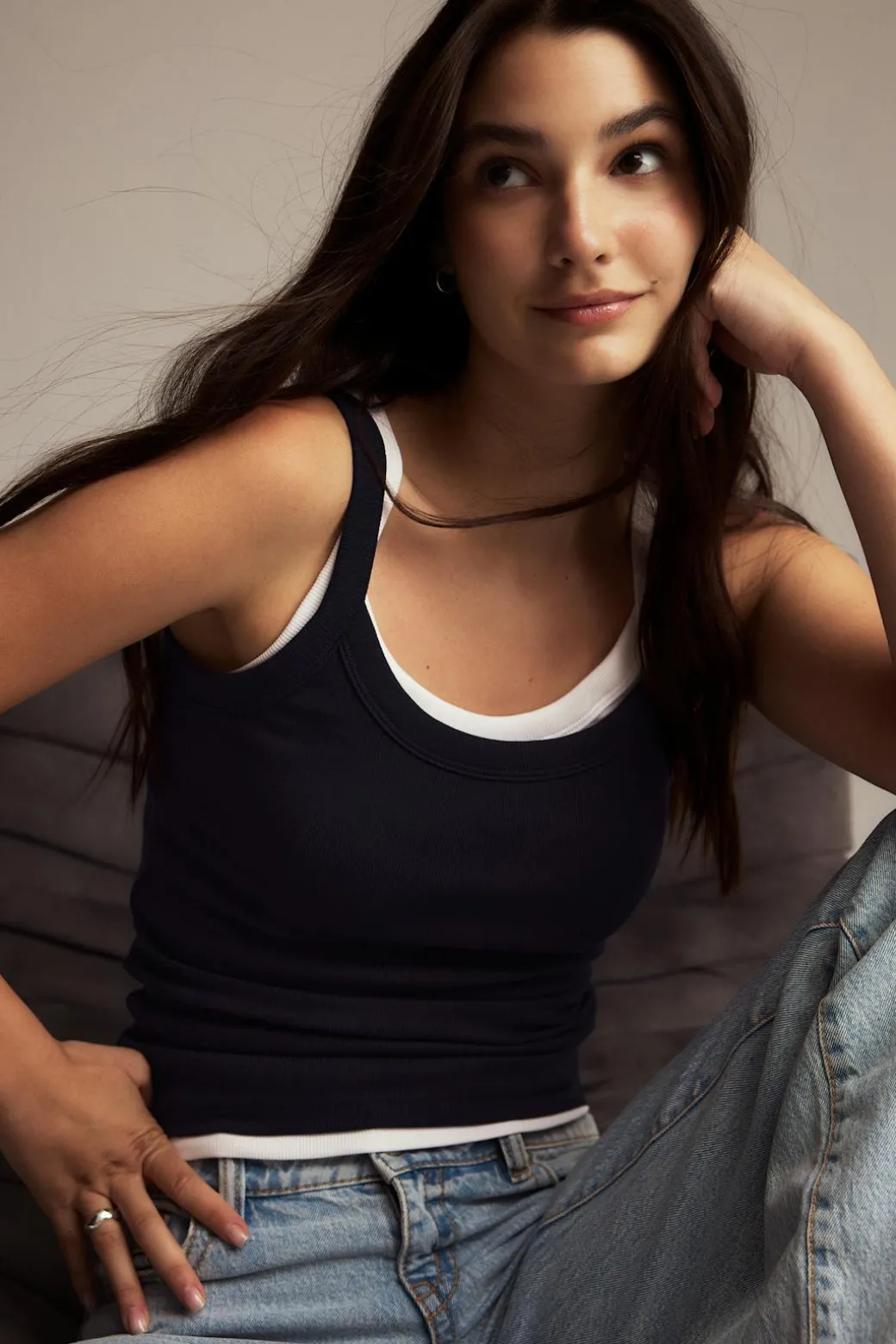Tight fit rib singlet