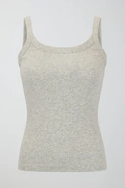 Tight fit rib singlet