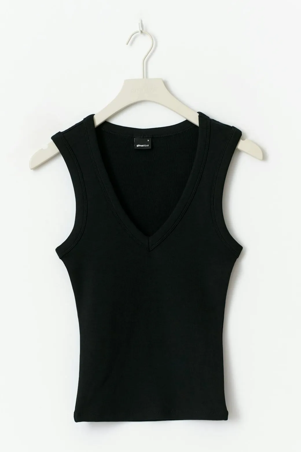 Tight v-neck rib tank