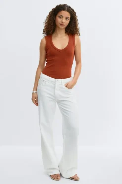 Tight v-neck rib tank