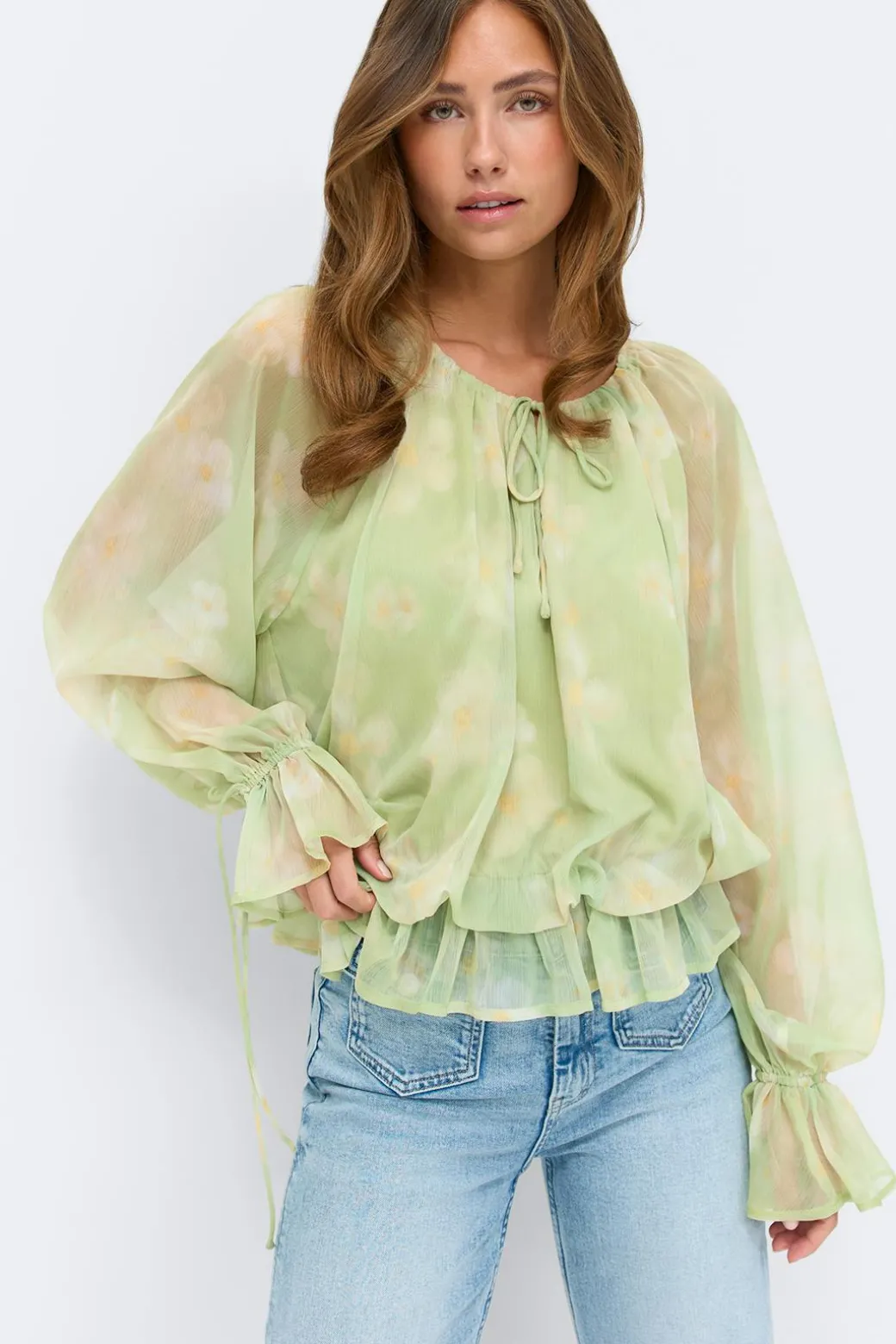 Wavy blouse