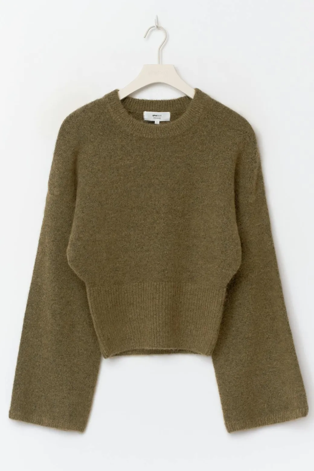 Wide sleeve knitted sweater