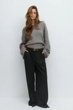 Wide sleeve knitted sweater