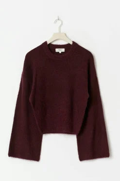 Wide sleeve knitted sweater