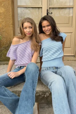 Y boatneck knitted top