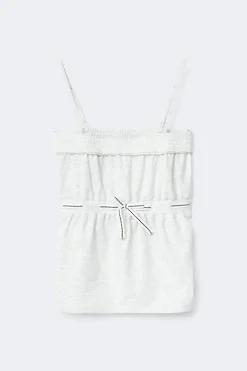 Y detail top