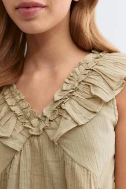 Y frill top
