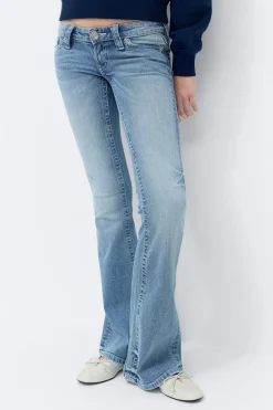 Y runway jeans