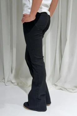 Y too clean flare jeans