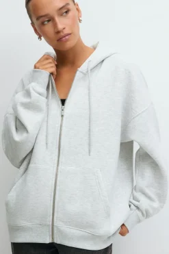 Zip hoodie